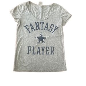 PINK Victoria Secret Size xs Dallas Cowboys T Shirt Gray FANTASY PLAYER
